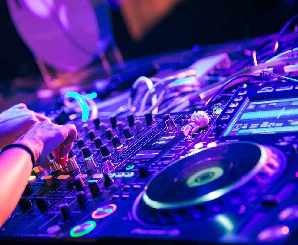 تطوير مهارات الـ دي جيDJ الأساسية
